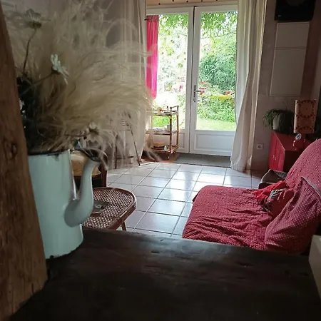Petit A La Campagne